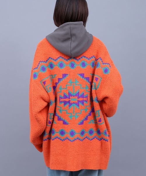 チチカカ（チチカカ）の「ナバホモールニットカーディガン（カーディガン/ボレロ・レディース・アイボリー/ブラック/オレンジ・FREE）」の3枚目の写真