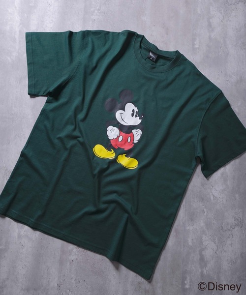 Disney(ディズニー)の「【Disney/ディズニー】 MICKEY ミッキーマウス オーバーサイズ 半袖Tシャツ(Tシャツ/カットソー・メンズ・ホワイト系1/ホワイト系2/グレー系2/グレー系3/グレー系4/チャコール/モカ/ネイビー/ホワイト系3/杢グレー/グリーン系1/ホワイト/グレー系1/グリーン/ネイビー系1・M/L/XL)」の21枚目の写真