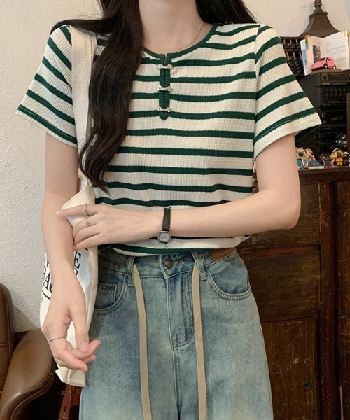 GEMEDA(ジェメダ)の「配色ボタン付きボーダートップス(Tシャツ/カットソー・レディース・グリーン/ブラック×ホワイト・M)」の20枚目の写真