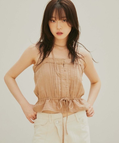 archives（アルシーヴ）の「コットンレースピンタックビスチェ（その他トップス・レディース・オフホワイト/ブラック/ベージュ・MEDIUM）」の8枚目の写真