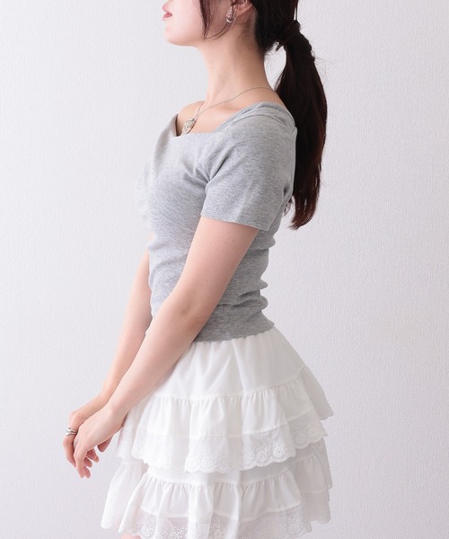 Lace Ladies(レースレディース)の「2WAY ワンショルダー アシンメトリー 半袖 リブ カットソー(Tシャツ/カットソー・レディース・グレー/ブラウン/ホワイト/ブラック・FREE)」の16枚目の写真