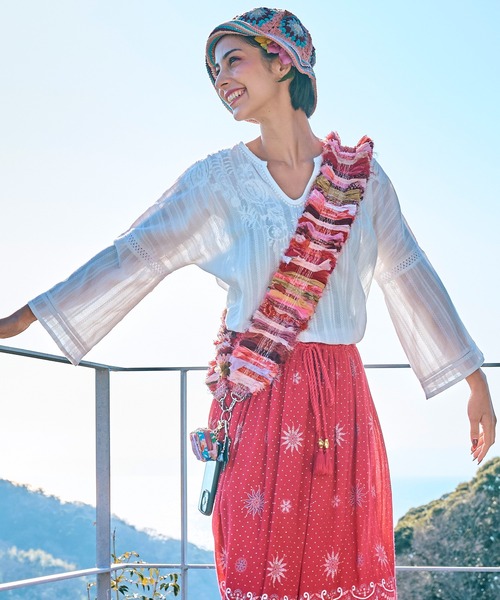 チャイハネ(チャイハネ)の「【チャイハネ】サレナ刺繍トップス(その他トップス・レディース・ベージュ/イエロー/ホワイト/ブルー・FREE)」の1枚目の写真