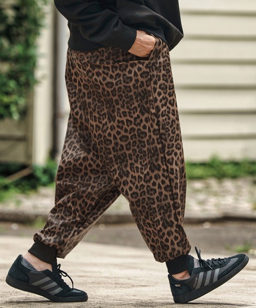 mp13804- Leopard Synthetic Leather Jogger Pants レザー