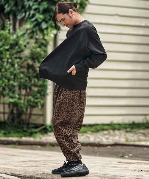 mp13804- Leopard Synthetic Leather Jogger Pants レザー