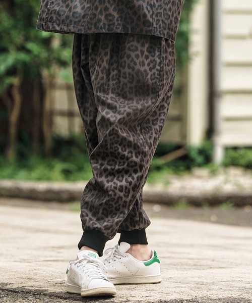 パンツ ppp mp13804- Leopard Synthetic Leather Jogger Pants レザージョガー
