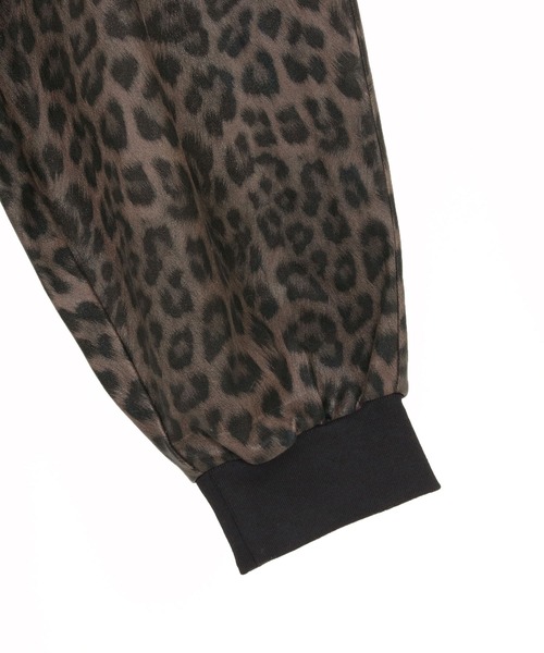 CAMBIO(カンビオ)の「mp13804- Leopard Synthetic Leather Jogger Pants レザージョガーパンツ(その他パンツ・メンズ・ブラウン/チャコール・S/M/L)」の22枚目の写真