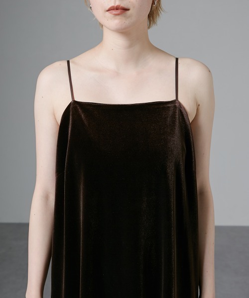 2WAYベロアフロッキープリーツワンピースドレス（ベロアキャミ