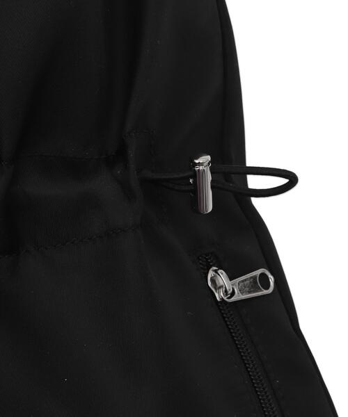 WEGO(ウィゴー)の「WEGO/【25年春夏新作】ドロストデザインナップサック(バックパック/リュック・レディース・ブラック/ブラック系その他/ホワイト系その他・FREE)」の4枚目の写真