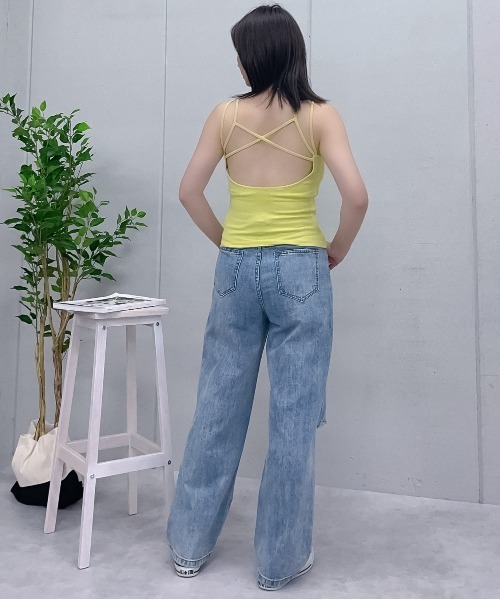 &soiree(アンドソワレ)の「【&soiree】バッククロスカップ付キャミソール(キャミソール・レディース・オフホワイト/ブラック/グリーン・FREE)」の22枚目の写真