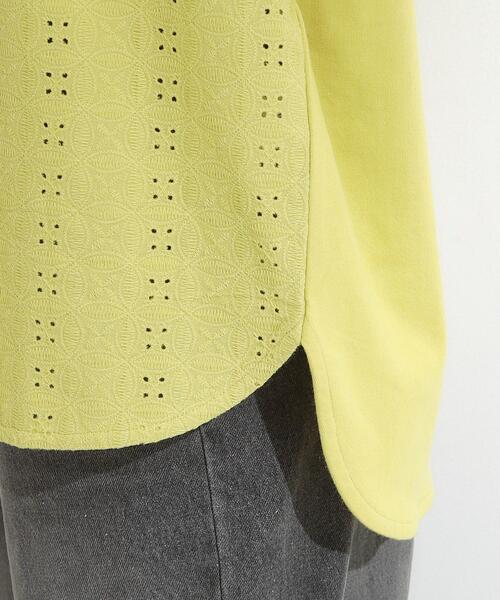 DRESKIP（ドレスキップ）の「【S-LL】抜け感とすっきり見えを叶える 刺繍レース スキッパー襟トップス（Tシャツ/カットソー・レディース・スモーキーグリーン系/オフホワイト/ブルー/ブラック/ダークブラウン・04/03/01/02）」の14枚目の写真