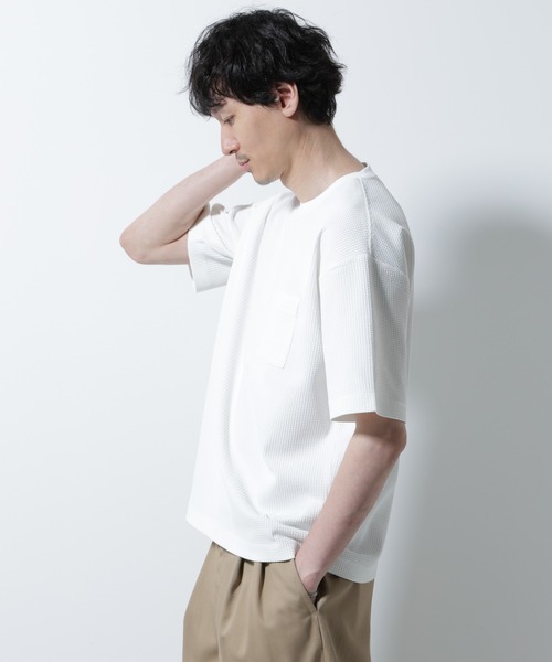 NANO universe（ナノユニバース）の「ドライソフトワッフルTシャツ 半袖（Tシャツ/カットソー・メンズ・グレー/ブラック/ホワイト/ミント・L/M）」の6枚目の写真