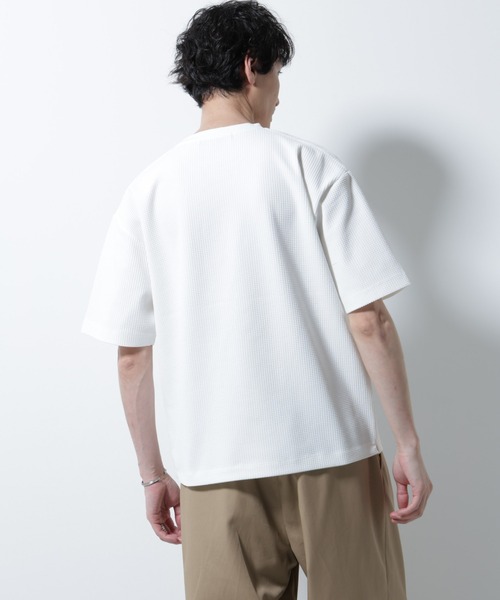 NANO universe（ナノユニバース）の「ドライソフトワッフルTシャツ 半袖（Tシャツ/カットソー・メンズ・グレー/ブラック/ホワイト/ミント・L/M）」の7枚目の写真