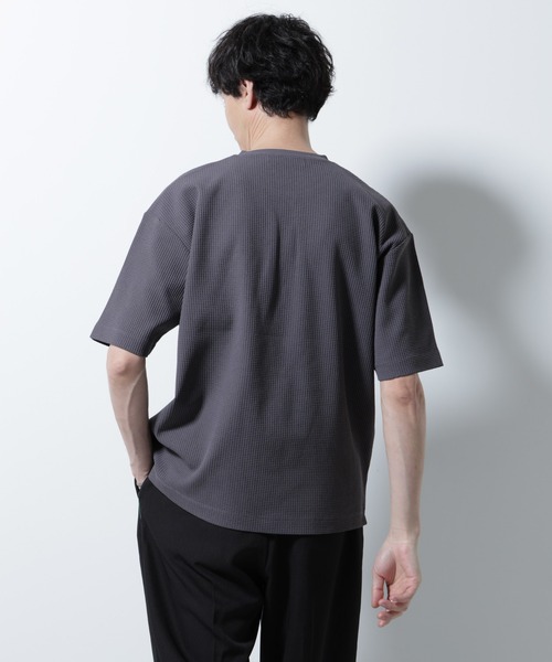 NANO universe（ナノユニバース）の「ドライソフトワッフルTシャツ 半袖（Tシャツ/カットソー・メンズ・グレー/ブラック/ホワイト/ミント・L/M）」の21枚目の写真