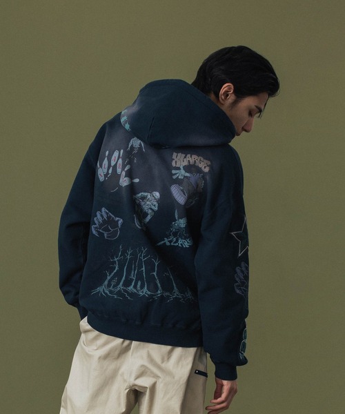 XLARGE（エクストララージ）の「MULTI LOGO ZIP UP HOODED SWEATSHIRT（パーカー・メンズ・ブラック/ブラウン/ネイビー・S/M/L/XL）」の14枚目の写真