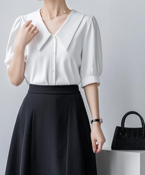 FAVORITO(ファヴォリート)の「ビッグカラー×パフスリーブ シフォンブラウス(シャツ/ブラウス・レディース・ホワイト/ブラック・M/L/XL)」の13枚目の写真