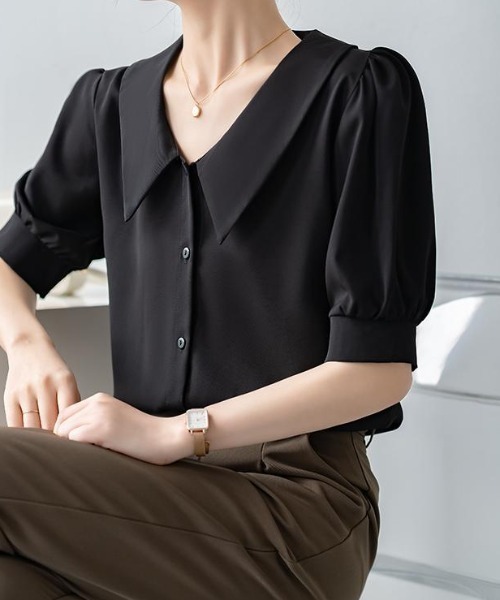 FAVORITO(ファヴォリート)の「ビッグカラー×パフスリーブ シフォンブラウス(シャツ/ブラウス・レディース・ホワイト/ブラック・M/L/XL)」の20枚目の写真
