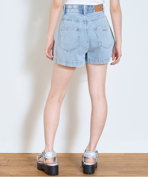 LOVETOXIC（ラブトキシック）の「【GOODPRICE】【綿100％】プレートロゴデニムショートパンツ（デニムパンツ・キッズ・ライトブルー/ブルー/グレー・M/L/SS/S）」の14枚目の写真