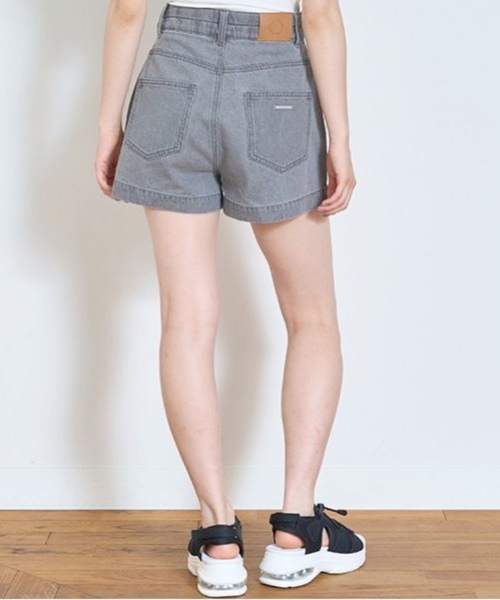 LOVETOXIC（ラブトキシック）の「【GOODPRICE】【綿100％】プレートロゴデニムショートパンツ（デニムパンツ・キッズ・ライトブルー/ブルー/グレー・M/L/SS/S）」の15枚目の写真