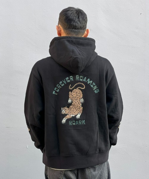 ROARK REVIVAL（ロアークリバイバル）の「【ROARK】"F.ROAMING" P/O HOOD SWEAT（パーカー・メンズ・ブラック・X-LARGE/LARGE/MEDIUM）」の7枚目の写真