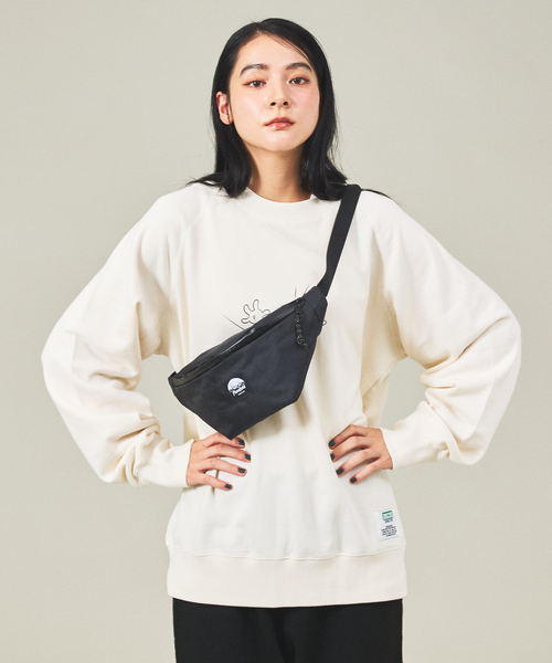Flowfold(フローフォールド)の「【Flowfold/フローフォールド】Fanny Pack /ファニーバック/ウエストポーチ/- Large(ショルダーバッグ・メンズ・ブラック/ダークベージュ・フリー)」の8枚目の写真