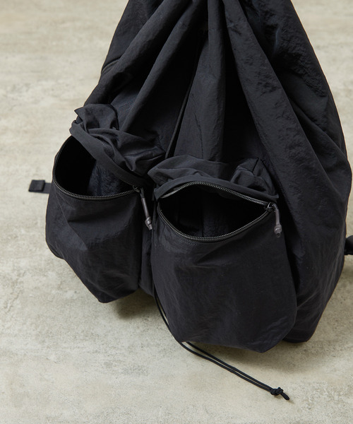 SLOW（スロウ）の「SLOW スロウ / Span nylon draw string day pack 撥水スパンナイロンドローストリングデイパック リュックサック / 586S127P（バックパック/リュック・メンズ・グレー/ブラック・FREE）」の16枚目の写真