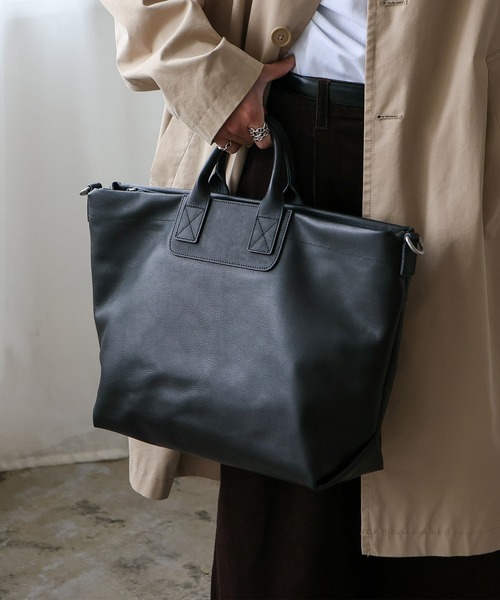 VitaFelice（ヴィータフェリーチェ）の「本革2WAYトートバッグ（仕切りポケット付き）（トートバッグ・メンズ・ブラック・FREE）」の9枚目の写真