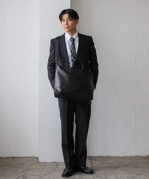 VitaFelice（ヴィータフェリーチェ）の「本革2WAYトートバッグ（仕切りポケット付き）（トートバッグ・メンズ・ブラック・FREE）」の13枚目の写真