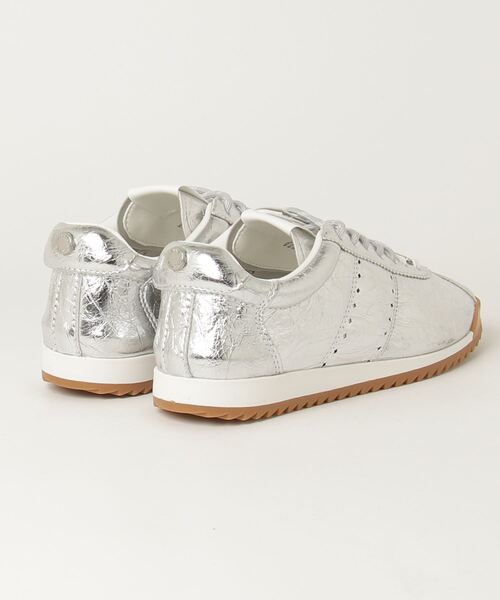 STEVE MADDEN(スティーブマデン)の「STEVE MADDEN スティーブマデン MIRAGE-SM ミラージュ クラッシュ スニーカー(スニーカー・レディース・シルバー/ブラック・24.0cm/23.0cm/24.5cm/23.5cm/22.5cm/25.0cm)」の3枚目の写真