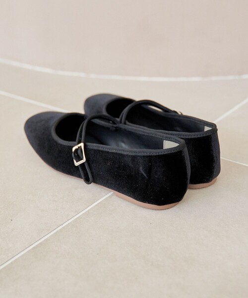 coen（コーエン）の「ベロアメリージェーンフラットシューズ（バレエシューズ・レディース・ブラック/ブラウン系・24.5cm/23.5cm）」の9枚目の写真