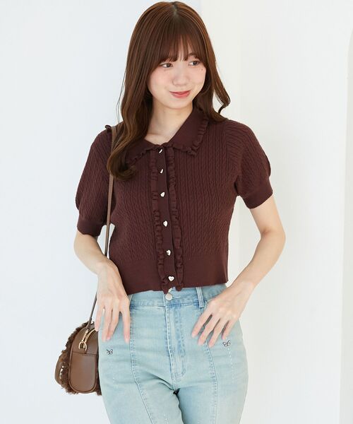 MAJESTIC LEGON(マジェスティックレゴン)の「ミニケーブルフリルニットカーデ(カーディガン/ボレロ・レディース・ネイビー/ブラウン/グレー/アイボリー・MEDIUM)」の3枚目の写真