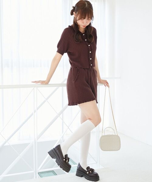 MAJESTIC LEGON(マジェスティックレゴン)の「ミニケーブルフリルニットカーデ(カーディガン/ボレロ・レディース・ネイビー/ブラウン/グレー/アイボリー・MEDIUM)」の14枚目の写真