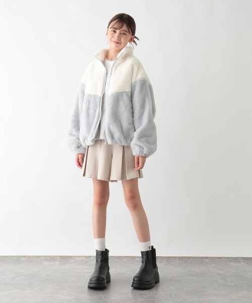 GLOBAL WORK(グローバルワーク)の「洗える防風ふわもこブルゾン/577750(ブルゾン・キッズ・ホワイト×ブルー/グレー×ホワイト・160cm/150cm/140cm/130cm)」の4枚目の写真