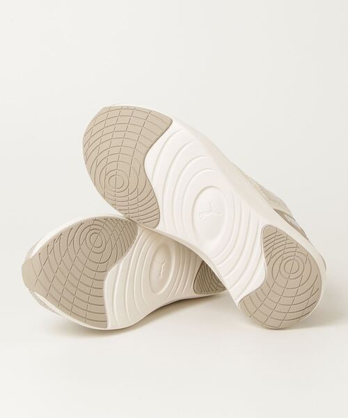 PUMA(プーマ)の「プーマ PUMA SOFTRIDE クルーズ EASE IN_(スニーカー・レディース・ベージュ・23.5cm/24.5cm/24.0cm/25.0cm/23.0cm)」の4枚目の写真