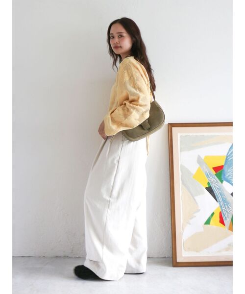 Ungrid（アングリッド）の「バックデザインシアーニット（ニット/セーター・レディース・アイボリー/ブラック/イエロー・FREE）」の11枚目の写真