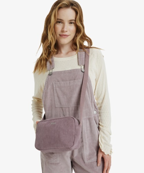 ROXY（ロキシー）の「FEELING VIBES CROSSB /ロキシーロゴワンポイントコーデュロイショルダーバッグ（ショルダーバッグ・レディース・ライラック/ブラック・FREE）」の6枚目の写真
