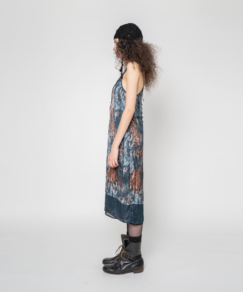 muller of yoshiokubo（ミュラーオブヨシオクボ）の「muller of yoshiokubo ミュラーオブヨシオクボ / MURAL DRESS ミューラルドレス / MLF25603（ワンピース・レディース・ベージュ・36）」の6枚目の写真