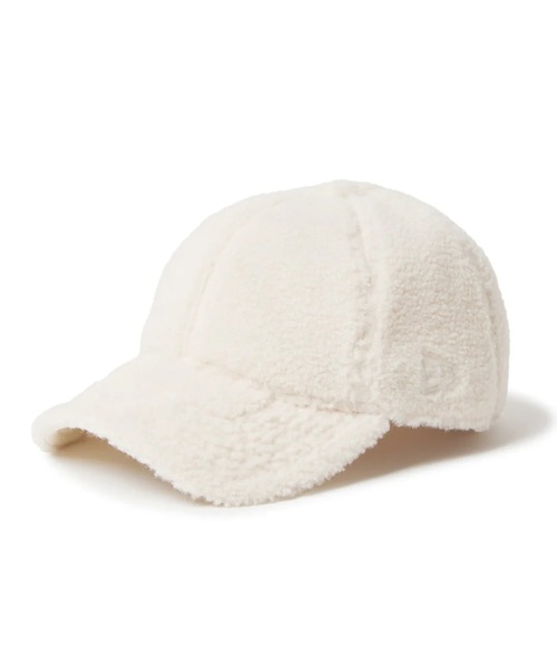 9TWENTY Bea Logo ベースボールキャップ ホワイト　ボアフリース 9TWENTY Bea Logo ベースボールキャップ ホワイト ボアフリース