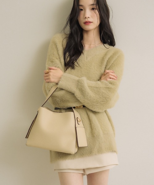 NEUNA（ヌナ）の「スクエアマルチバッグ（ショルダーバッグ・レディース・ブラック/アイボリー/ブラウン・FREE）」の9枚目の写真