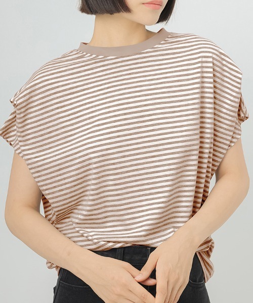 ONEP STAR(ワンピスター)の「ボーダー柄タック入りフレンチスリーブTシャツ(Tシャツ/カットソー・レディース・ホワイト/ネイビー/グレイッシュベージュ/グレー・MEDIUM)」の17枚目の写真