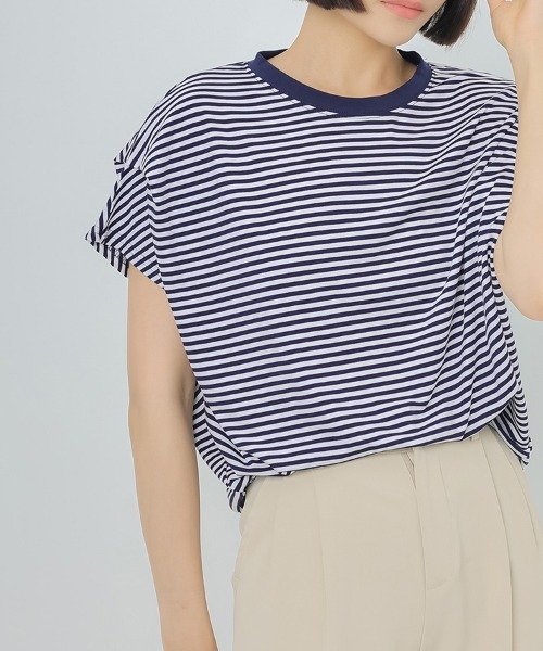 ONEP STAR(ワンピスター)の「ボーダー柄タック入りフレンチスリーブTシャツ(Tシャツ/カットソー・レディース・ホワイト/ネイビー/グレイッシュベージュ/グレー・MEDIUM)」の20枚目の写真