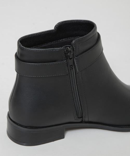 NANO universe(ナノユニバース)の「バックルデザインショートブーツ(ブーツ・レディース・ブラック/ダークブラウン・36/37/38)」の4枚目の写真