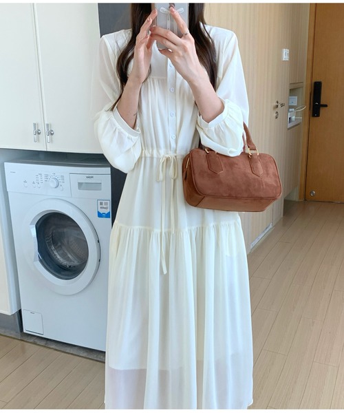 FINEnough(ファインナフ)の「ヘンリーネックバンドカラーティアードワンピース(ワンピース・レディース・ホワイト/ブラック/ブルー・FREE)」の19枚目の写真