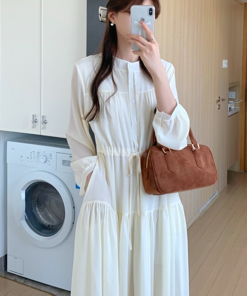FINEnough(ファインナフ)の「ヘンリーネックバンドカラーティアードワンピース(ワンピース・レディース・ホワイト/ブラック/ブルー・FREE)」の18枚目の写真