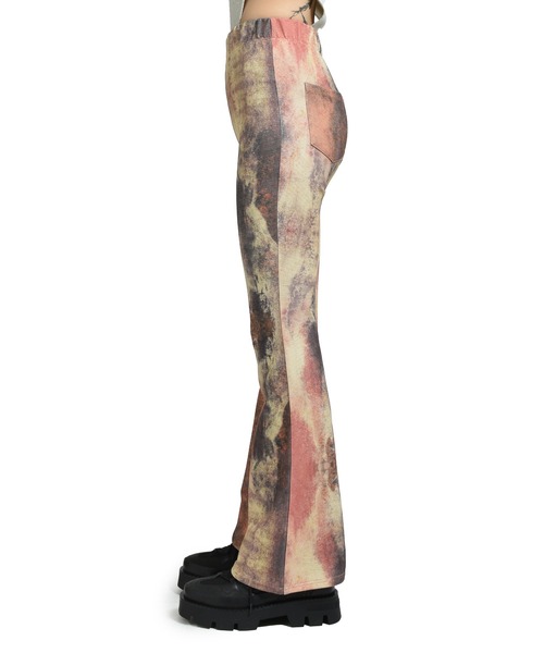 VIVAMUS(ヴィヴァムス)の「EARTH FLARE PANTS(その他パンツ・レディース・ブラウン・OS)」の1枚目の写真