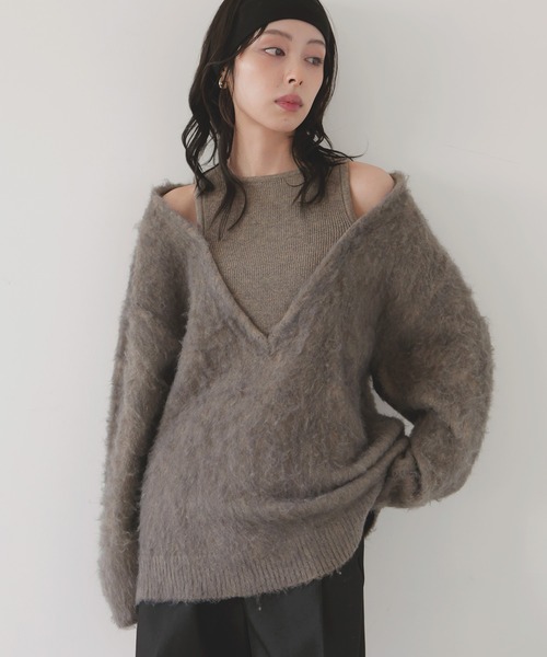 【新品タグ付き】アンサンブル風Uネックニット UNTITLED（アンタイトル） ニット セーター 「アンサンブル可/洗える