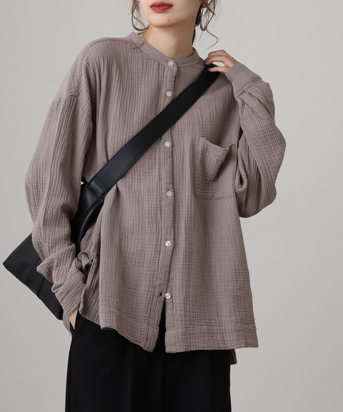 OMNES(オムネス)の「ダブルガーゼワイドシルエット長袖シャツ(シャツ/ブラウス・レディース・ネイビー系/ネイビー/モカ・FREE)」の17枚目の写真