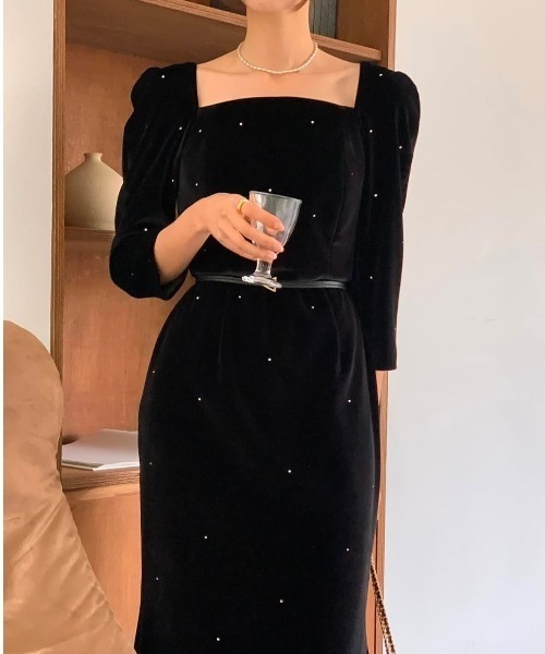 FREE STYLISTS(フリー スタイリスト)の「YUGA_YGMC Beaded square neck party dress(ドレス・レディース・オフホワイト/ブラック・FREE)」の8枚目の写真