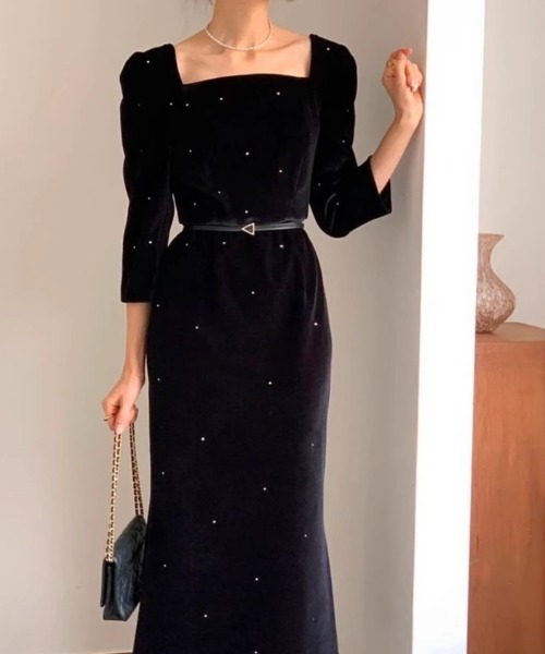 FREE STYLISTS(フリー スタイリスト)の「YUGA_YGMC Beaded square neck party dress(ドレス・レディース・オフホワイト/ブラック・FREE)」の9枚目の写真