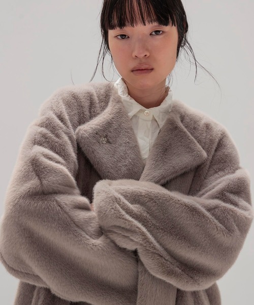 DRESSLAVE（ドレスレイブ）の「middle fur coat(ミドル丈ファーコート)（その他アウター・レディース・グレー/ブラウン・38）」の8枚目の写真