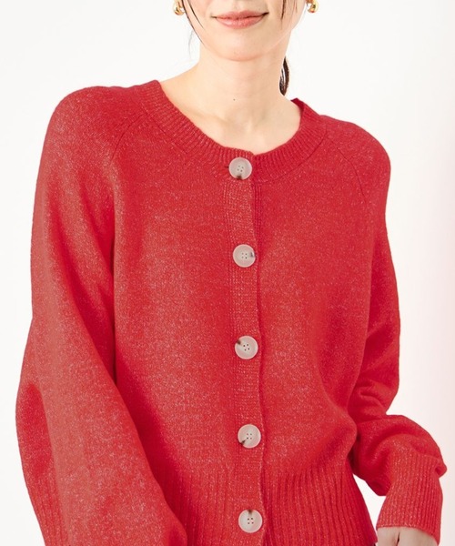 Mac-House（マックハウス）の「Idnes ヤクライククルーカーディガン（カーディガン/ボレロ・レディース・ブラウン/レッド/ライトグレー/アイボリー・M）」の4枚目の写真